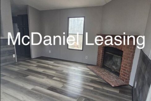 126 Fortune Drive - Living area