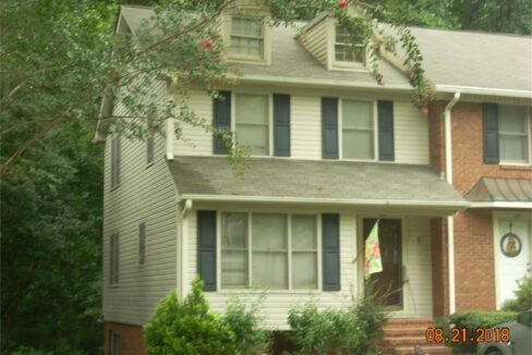 107 MISTYBROOK FRONT
