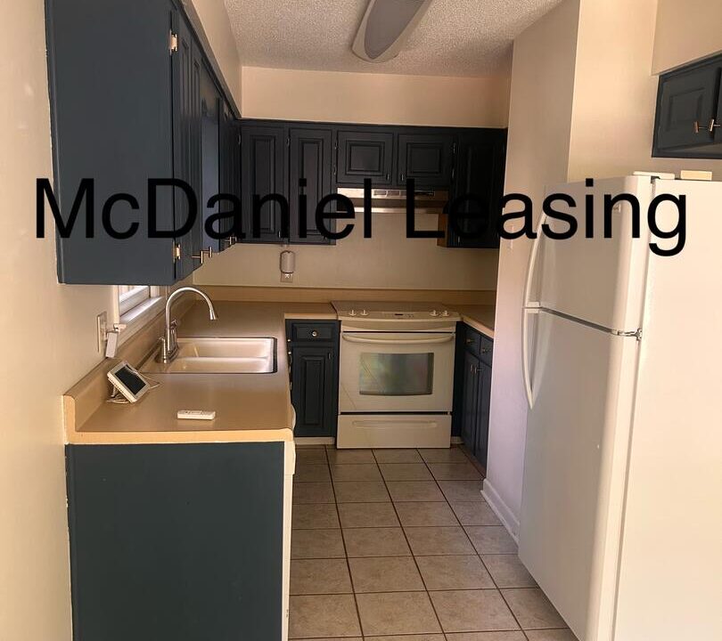 107 MISTYBROOK KITCHEN